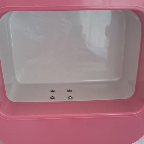 Hello Kitty Mini Fridge with Carry Handle  Thermoelectric Cooler.BNWT/BOX - Picture 12 of 15